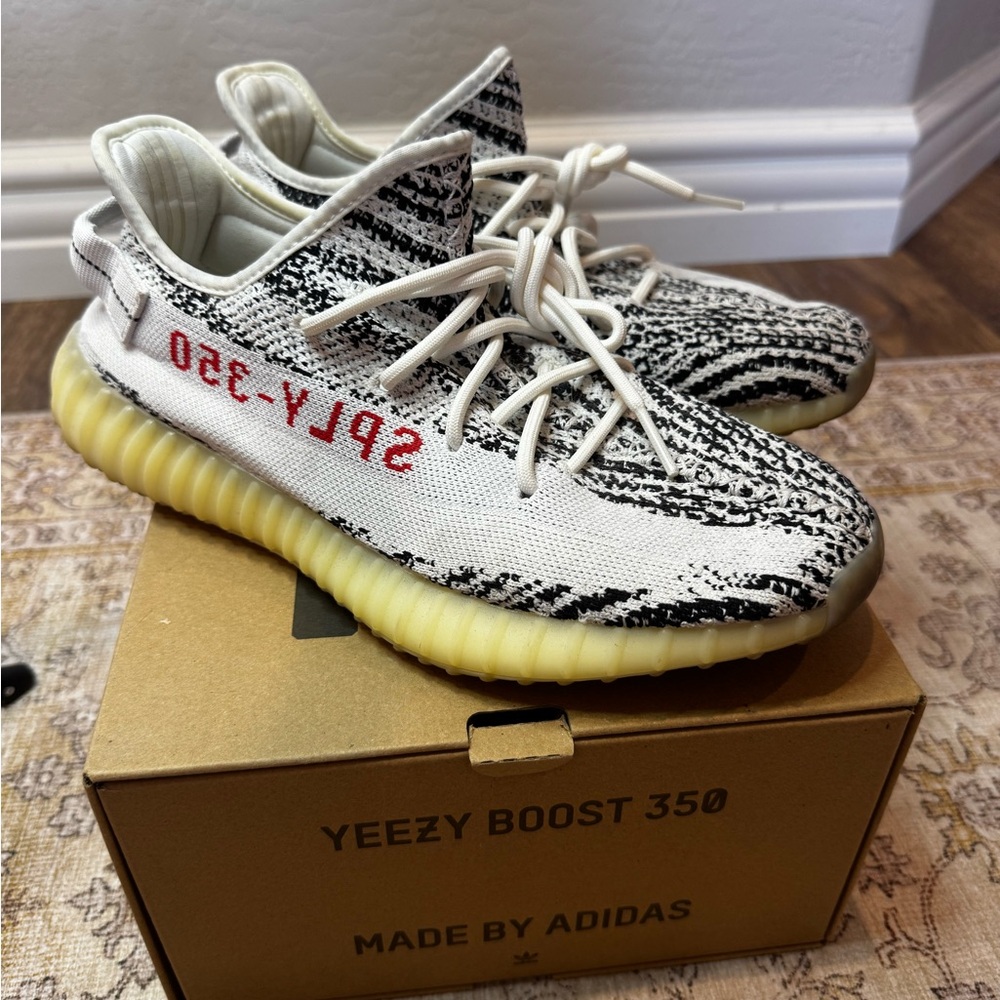 Adidas YEEZY BOOST 350 V2 “ZEBRA” 2018 release